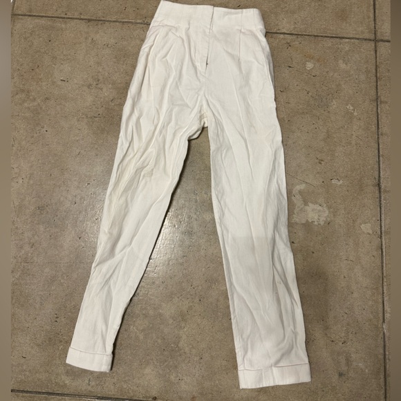 Jonathan Simkhai Pleated Textured Crop Pants - Picture 5 of 5